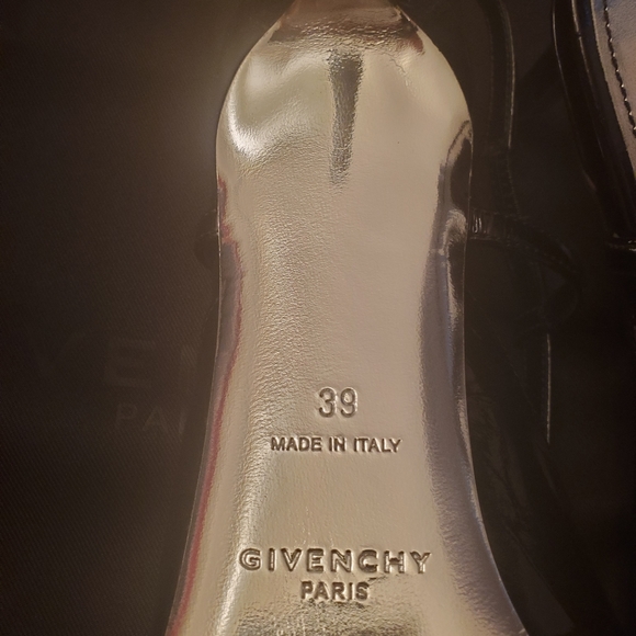 Givenchy shoes womens size 9US - Picture 4 of 5